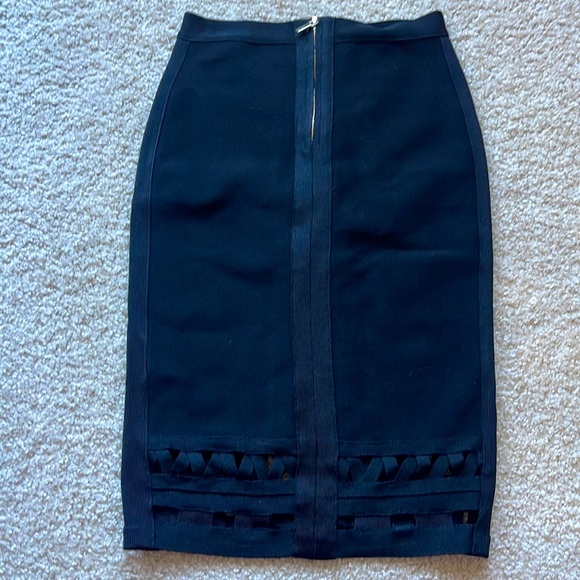 Bebe bodycon midi skirt *brand new without tag* - Picture 2 of 2